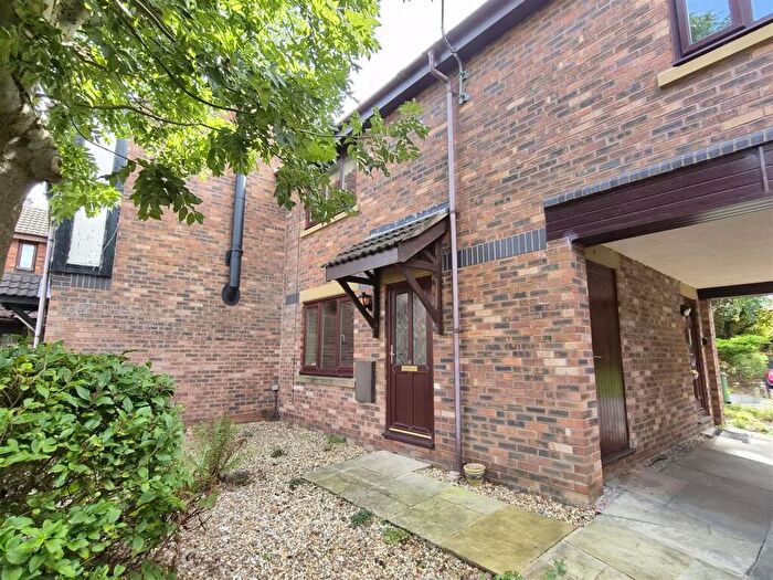 1 Bedroom Terraced House For Sale In Kielder Court, Lytham, FY8