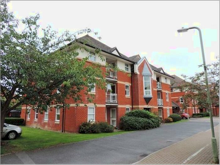 2 Bedroom Apartment To Rent In Jackman Close, Abingdon, OX14