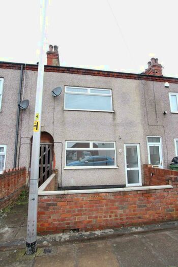 3 Bedroom Terraced House To Rent In Fraser Street, Grimsby, DN32