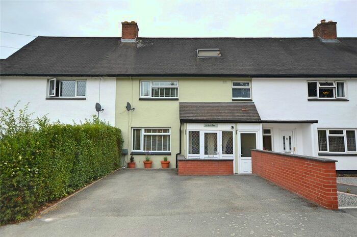 4 Bedroom Terraced House For Sale In Garth Owen, Newtown, Powys, SY16