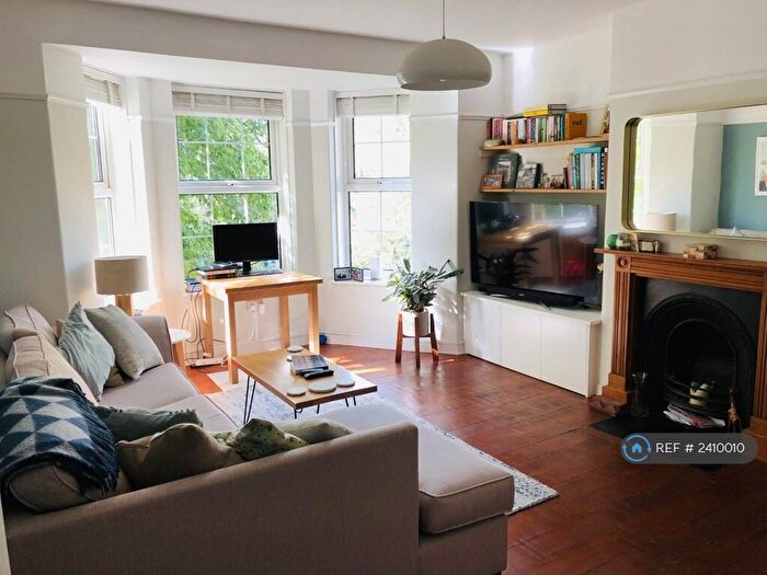 1 Bedroom Flat To Rent In Millington House, London, N16