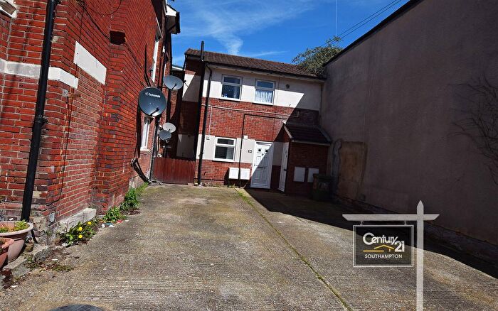 Studio To Rent In |Ref: |, Cranbury Avenue, Southampton, SO14