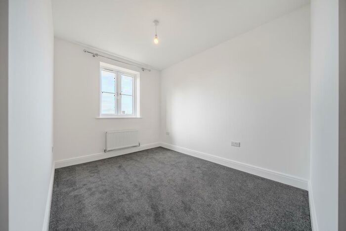 3 Bedroom Semi-Detached House To Rent In Heyford Park, Bicester, Oxfordshir, OX25