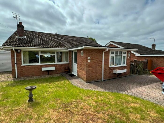 3 Bedroom Bungalow To Rent In Walters Drive, Pimperne, DT11