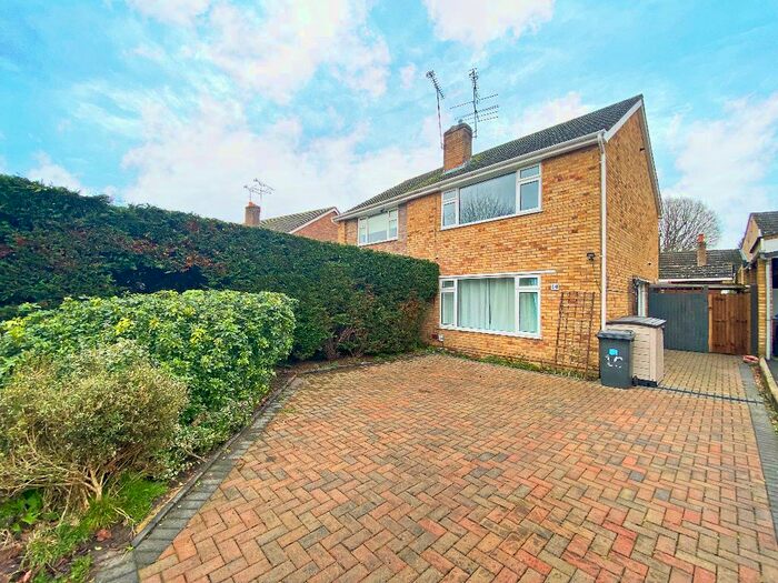 3 Bedroom Semi-Detached House To Rent In Oakwood, Church Crookham, Fleet GU52