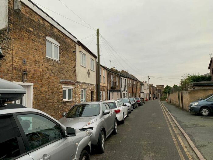 2 Bedroom Terraced House To Rent In School Lane, Ramsgate, CT11