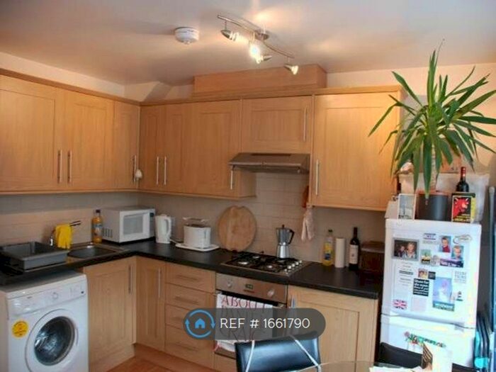 1 Bedroom Flat To Rent In (Fb), Archway, N19