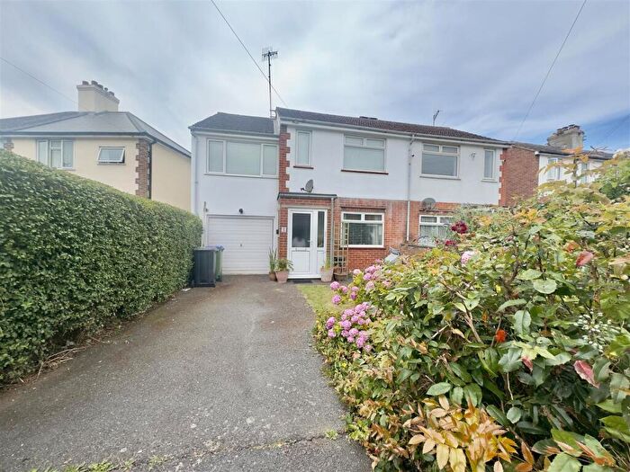 3 Bedroom Semi-Detached House For Sale In Lexden Road, Seaford, BN25