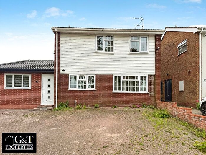 3 Bedroom Semi-Detached House To Rent In Hadcroft Grange, Stourbridge, DY9