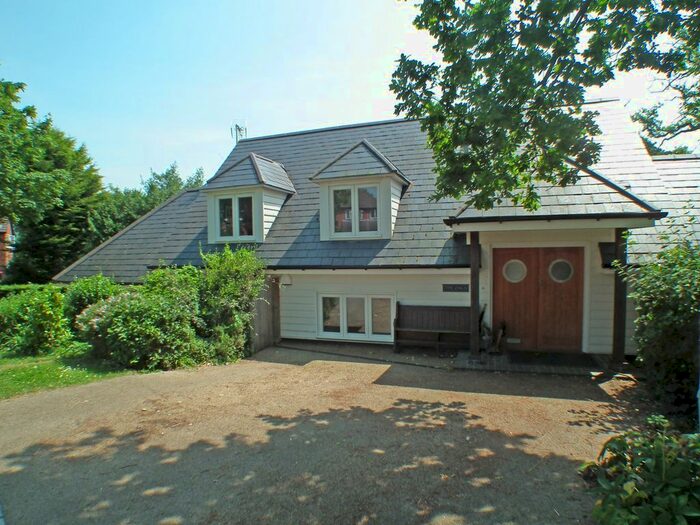 4 Bedroom Detached House To Rent In Beresford Close, Kilndown, Kent, TN17