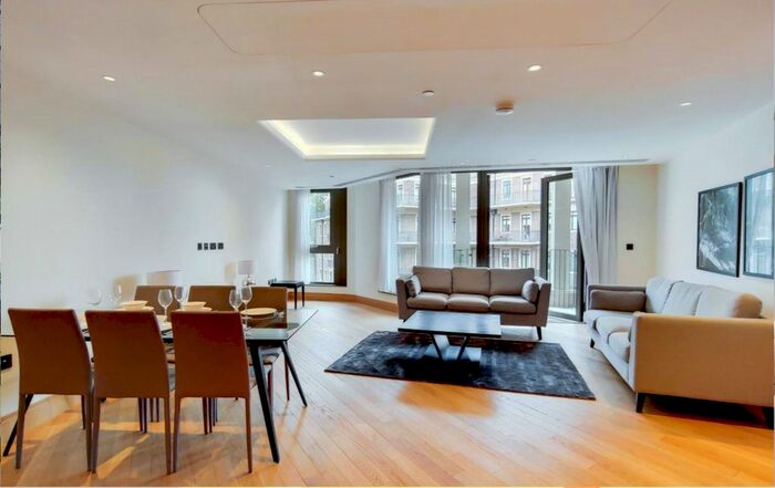 3 Bedroom Flat To Rent In John Islip Street, London, London, SW1P