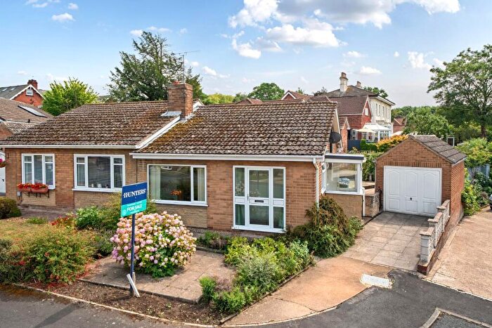 2 Bedroom Semi-Detached Bungalow For Sale In Beech Close, Tadcaster, LS24