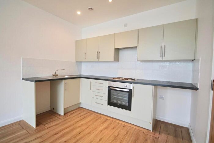 2 Bedroom Flat To Rent In Arundel Street, Portsmouth, PO1