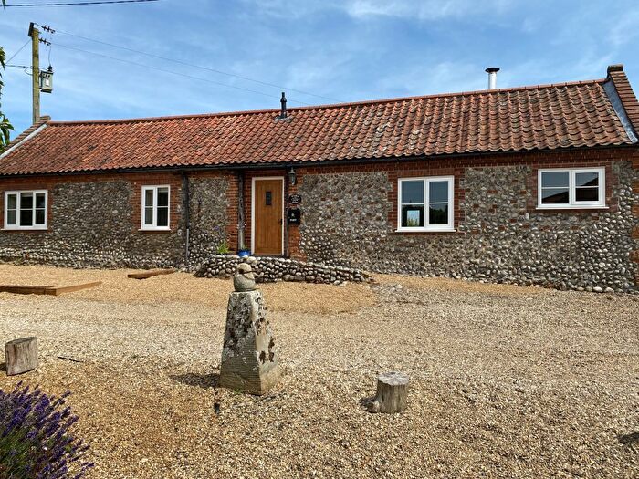 2 Bedroom Detached Bungalow To Rent In The Street, Thurgarton, Norwich, NR11