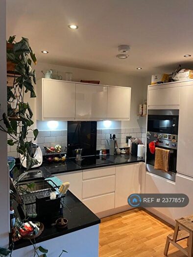 2 Bedroom Flat To Rent In Selsea Place, London, N16