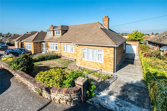 1 Bedroom Bungalow For Sale In The Drive, Gravesend, Kent, DA12