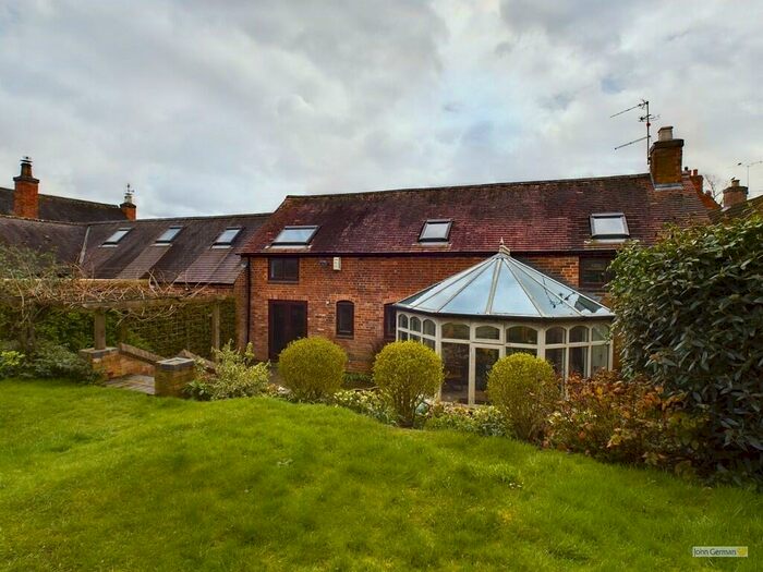 3 Bedroom Barn Conversion For Sale In Main Street, West Leake, LE12