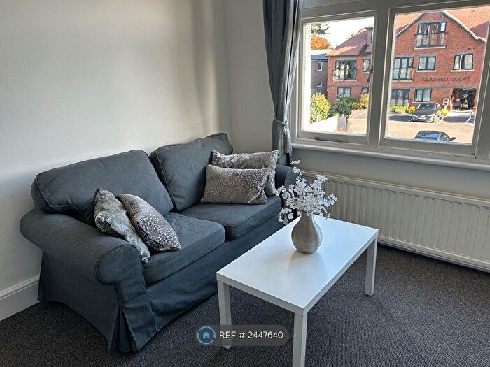 1 Bedroom Flat To Rent In Yew Tree Road, Slough, SL1