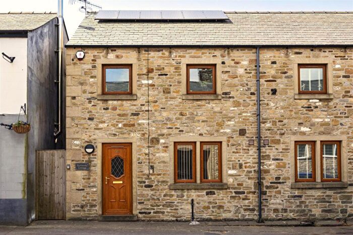 3 Bedroom Semi-Detached House For Sale In New Road, Ingleton, Carnforth, LA6