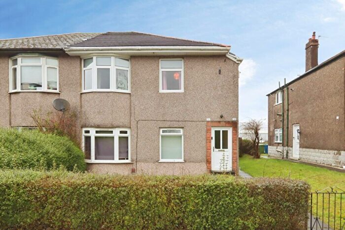 2 Bedroom Flat For Sale In Chirnside Road, Glasgow, Lanarkshire, G52