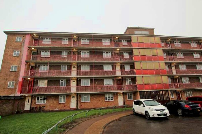 1 Bedroom Flat To Rent In Ellen Wilkinson House, Dagenham, Essex, RM10