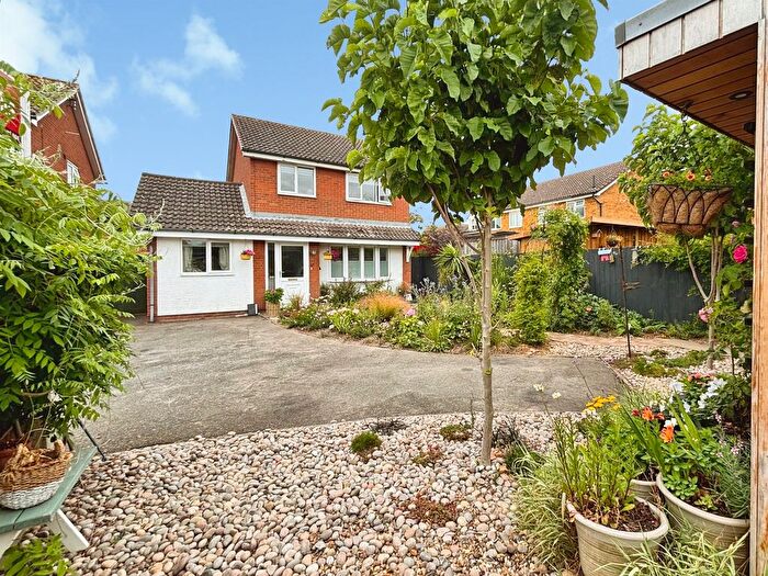 4 Bedroom Detached House For Sale In Lower Harlings, Shotley Gate, Ipswich, IP9