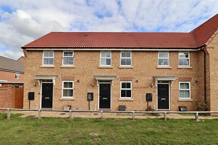 2 Bedroom Terraced House For Sale In Sawkill Close, Stamford Bridge, York, YO41