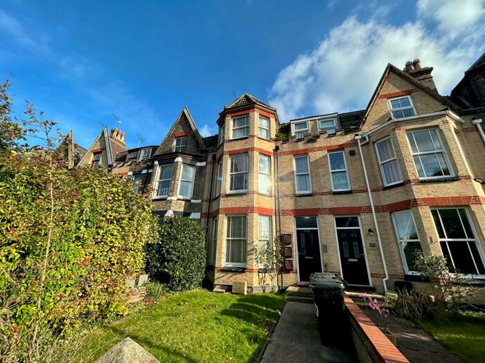 1 Bedroom Flat To Rent In London Road South, Lowestoft, NR33