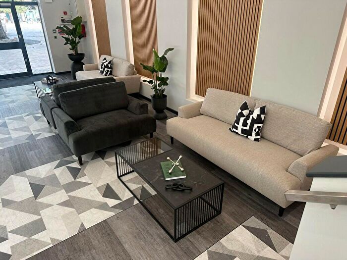 1 Bedroom Flat To Rent In Derby Square, Liverpool, Merseyside, L2