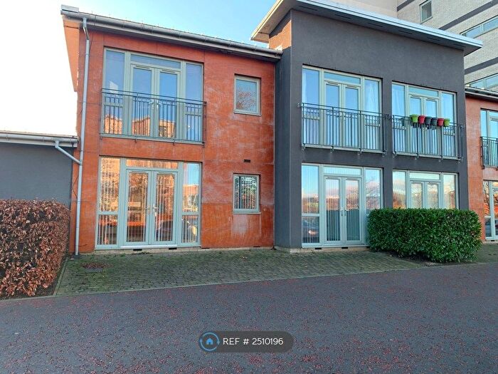 2 Bedroom Flat To Rent In North Side, Gateshead, NE8