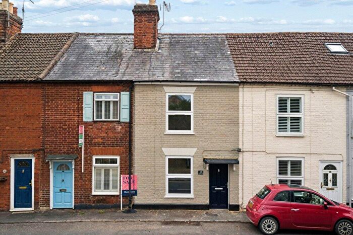 2 Bedroom Terraced House To Rent In Wycombe Road, Marlow, Buckinghamshire, SL7