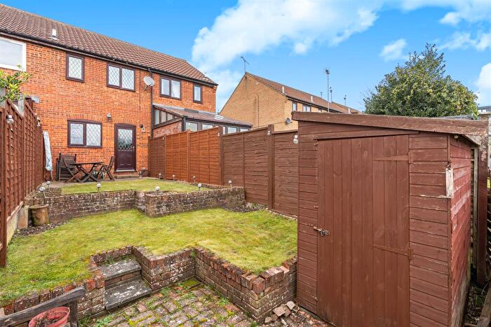 2 Bedroom Terraced House For Sale In Strafford Close, Harlington, LU5