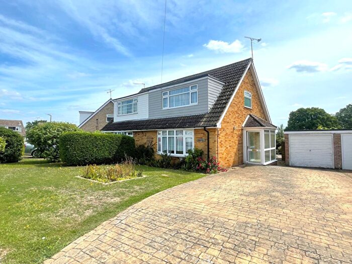 3 Bedroom Semi-Detached House For Sale In Birchwood Close, Tiptree, CO5