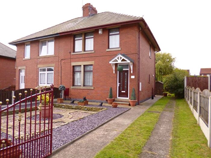 3 Bedroom Semi-Detached House To Rent In Loxley Ave, Wombwell, S73