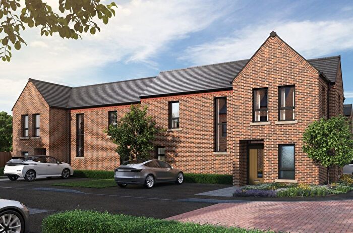 3 Bedroom Semi-Detached House For Sale In Brook House Place, Urmston, Trafford, M41