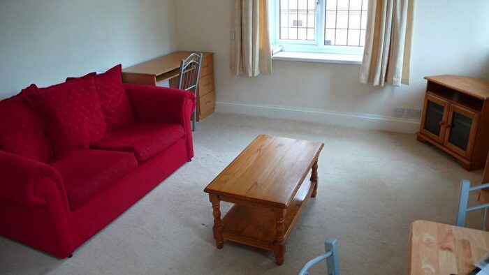 1 Bedroom Flat To Rent In Flat Bristol Road, B29