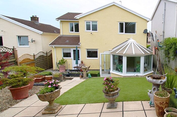 4 Bedroom Detached House For Sale In Anglia Close, Bridgend, Bridgend County., CF31