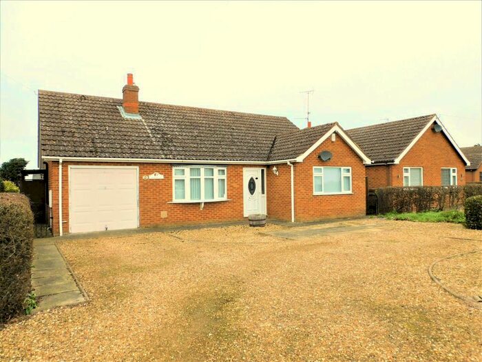 3 Bedroom Detached Bungalow For Sale In Broadgate, Sutton St. James, Spalding, PE12