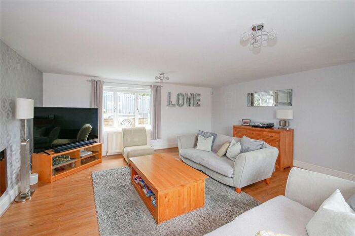 4 Bedroom Detached House For Sale In Lingfield Road, Wilsden, Bradford, West Yorkshire, BD15