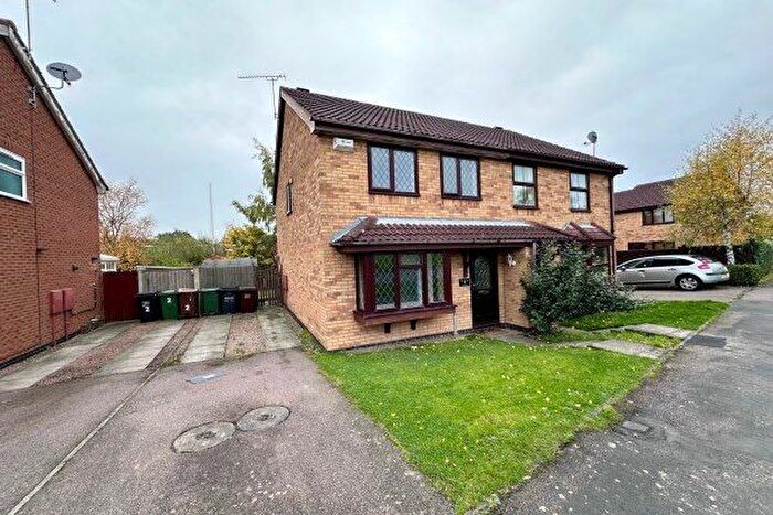 3 Bedroom Semi-Detached House To Rent In The Osiers, Loughborough, LE11