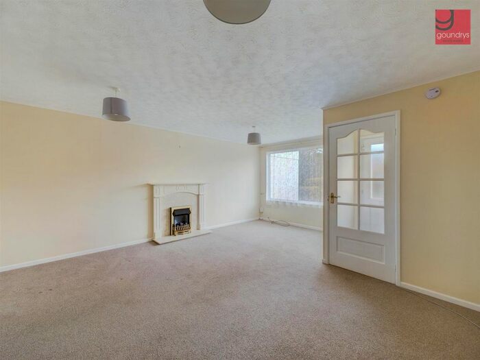 2 Bedroom Terraced Bungalow For Sale In Gover Close, Mount Hawke, Truro, TR4