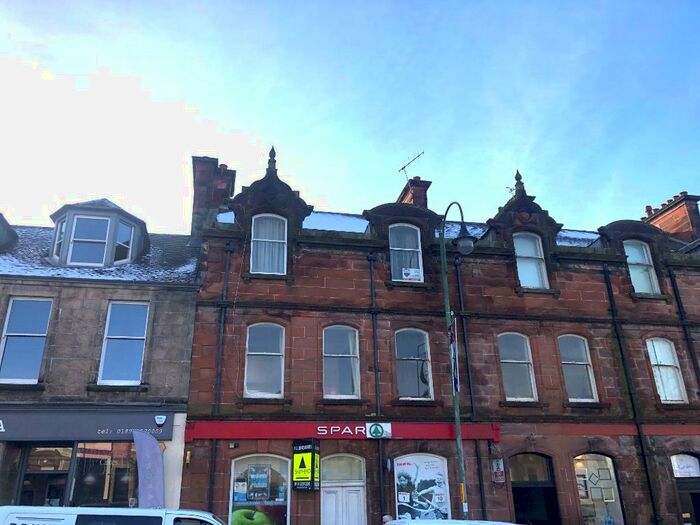 2 Bedroom Flat To Rent In High Street, Biggar, ML12
