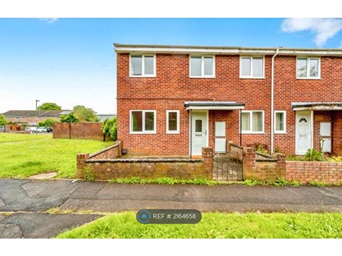 4 Bedroom Terraced House To Rent In The Pitcroft, Chichester, PO19