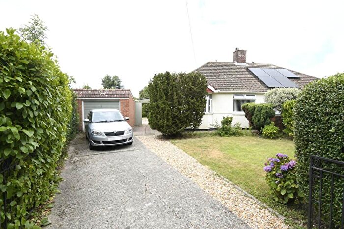 2 Bedroom Semi-Detached Bungalow For Sale In Fareham Road, Gosport, PO13