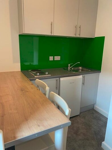 Studio To Rent In London Road, Kingston Upon Thames, KT2