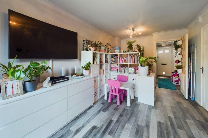 2 Bedroom End Of Terrace House For Sale In Coney Close, Thetford, Norfolk, IP24