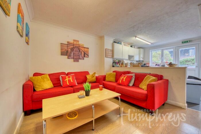 5 Bedroom Terraced House To Rent In Regency Place, Canterbury, CT1