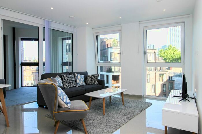1 Bedroom Flat To Rent In Conquest Tower, Blackfriars Circus, Southwark, SE1