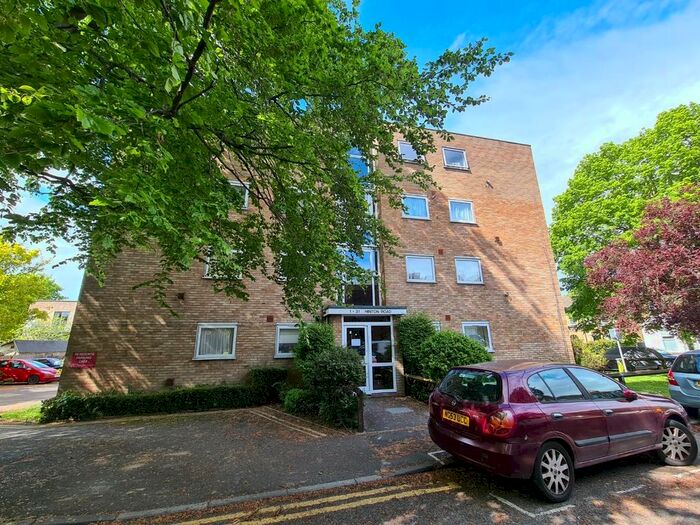 1 Bedroom Flat To Rent In Hinton Road, Wallington, SM6