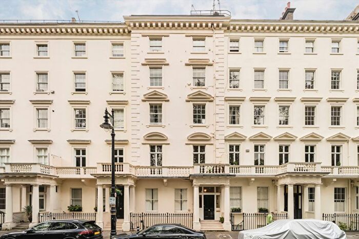 3 Bedroom Maisonette For Sale In Eccleston Square, Pimlico, SW1V